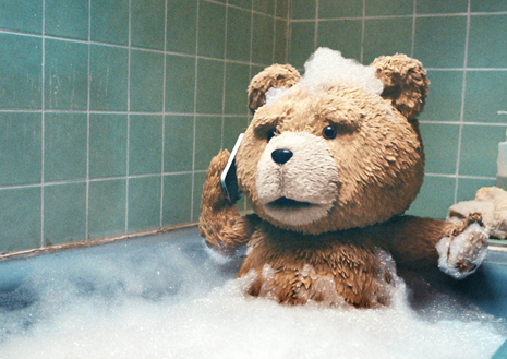 Ted : un ours en peluche vraiment pas comme les autres