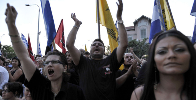 Grèce: Vers une nouvelle dictature de l'extrême-droite? Grèce: Vers une nouvelle dictature de l'extrême-droite?