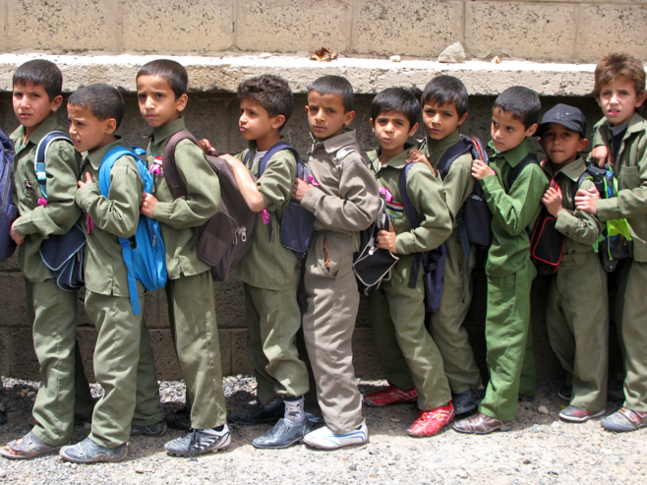 Les bombes à retardement du Yémen : le supplice des écoliers