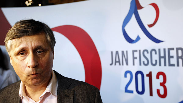 Le candidat indépendent Jan Fischer, favori de la compétition, n'a pas recu assez de votes pour passer à la deuxième tour