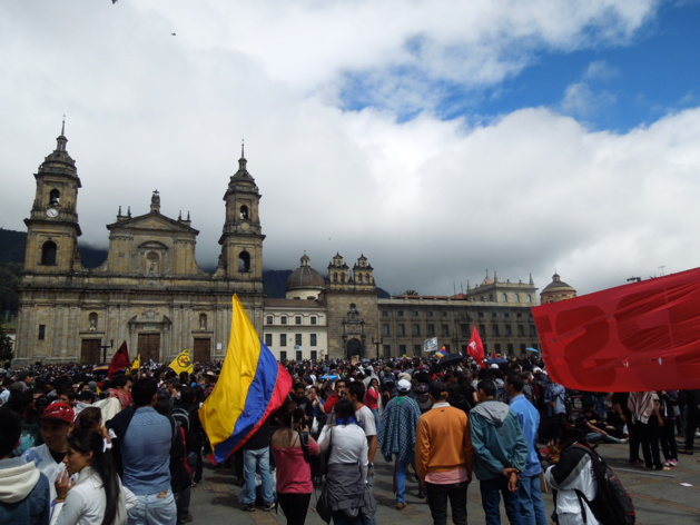 La manifestation a commencé dans le calme et a réuni divers secteurs | Crédits photo Eliana Rentería/Le Journal International