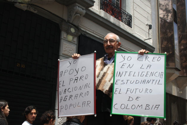 « Je soutiens la grève national agraire. Je crois en la pensée estudiantine, le futur de la Colombie » | Crédits photo : Tatiana Ramirez/Le Journal International