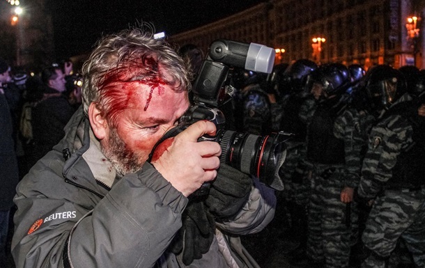 Gleb Garanich, photographe de Reuters blessé par le Berkut | © Reuters Gleb Garanich, photographe de Reuters blessé par le Berkut | © Reuters