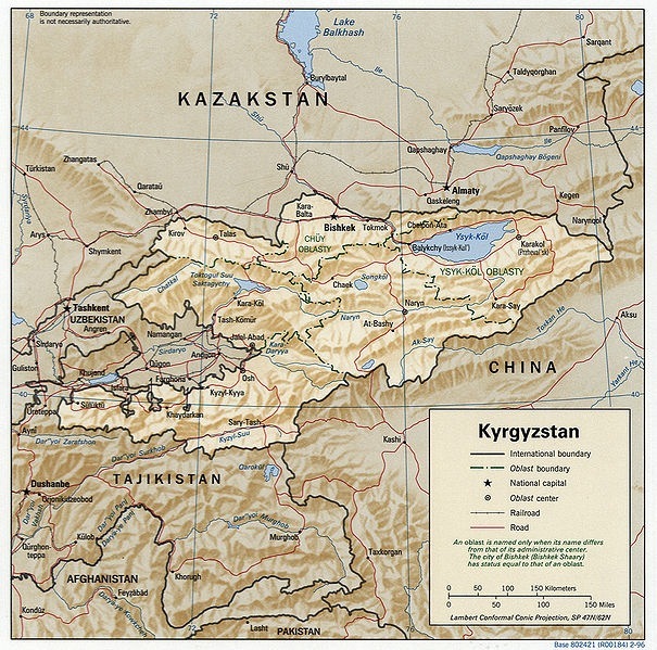 Carte du Kirghizstan montrant Kara Balta et Tokmok relié par la voix de chemin de fer. Crédit : Wikipédia Carte du Kirghizstan montrant Kara Balta et Tokmok relié par la voix de chemin de fer. Crédit : Wikipédia