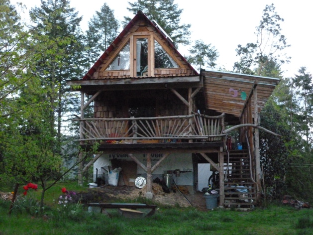 "Lasqueti Terry". CréditTerry de Lasqueti.ca "Lasqueti Terry". CréditTerry de Lasqueti.ca