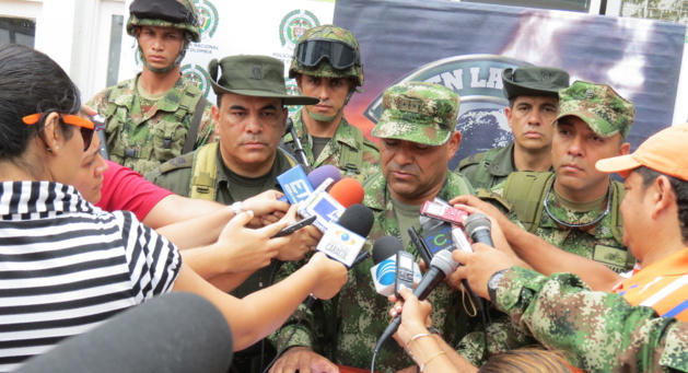 Colombian armed groups: between protection and intimidation.