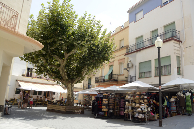 la Plaza del Mercat n’est pas très grande mais conviviale. Crédit Auriane Guiot