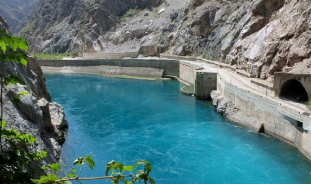 Barrage de Toktogul. Crédit : Nadia Volkova