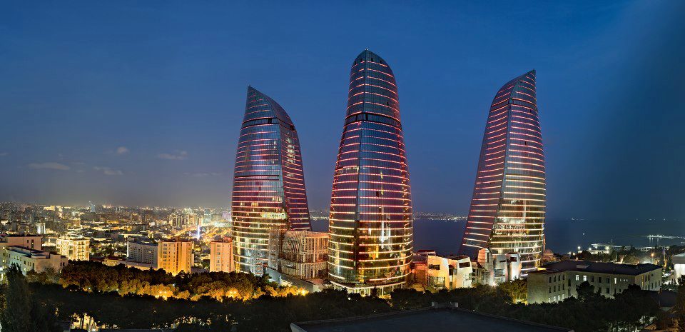 Flame Towers, Az-BAKU 2013 © Niyaz Bakili