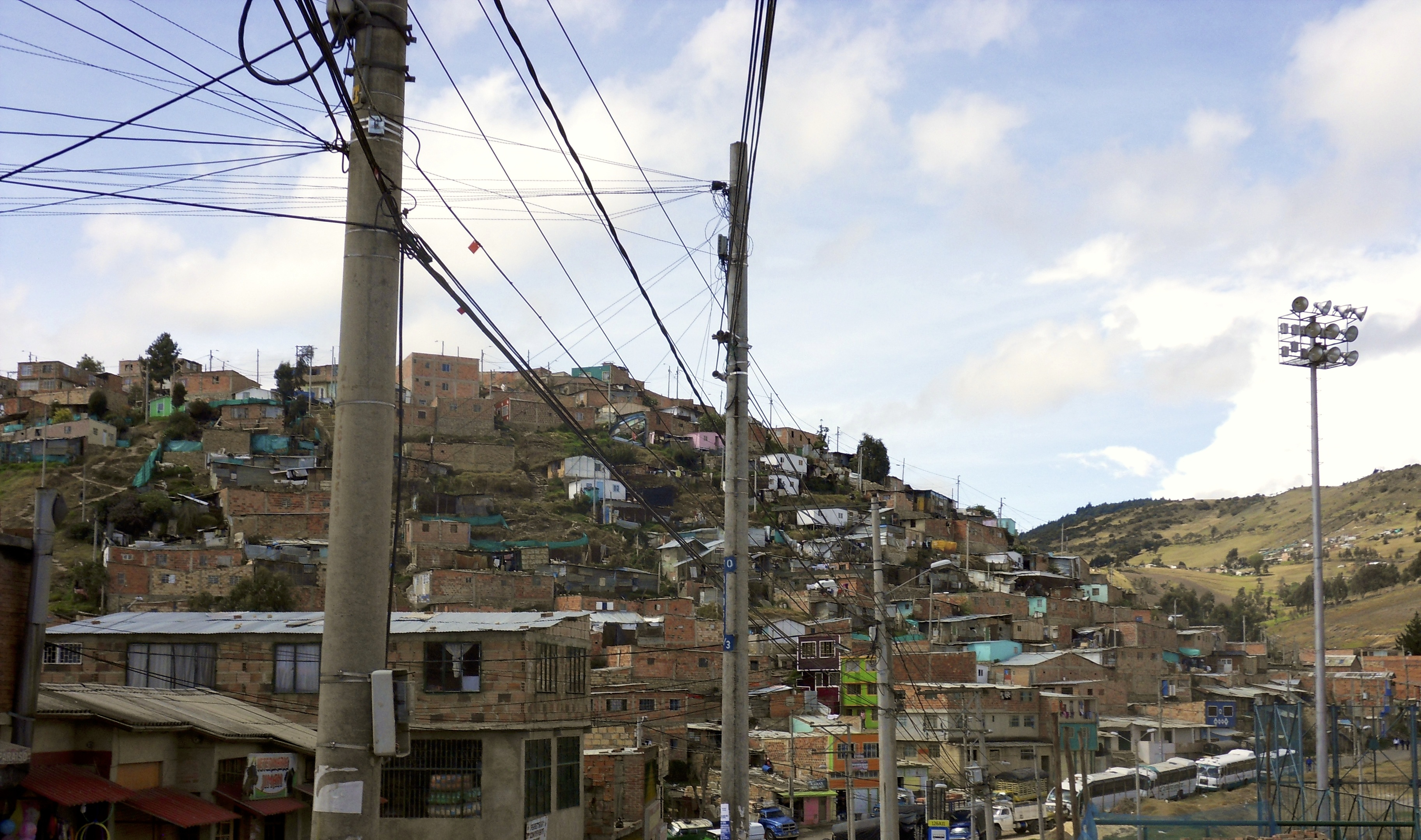 Ciudad Bolivar, Bogota. Crédit photo Simon De Bergh