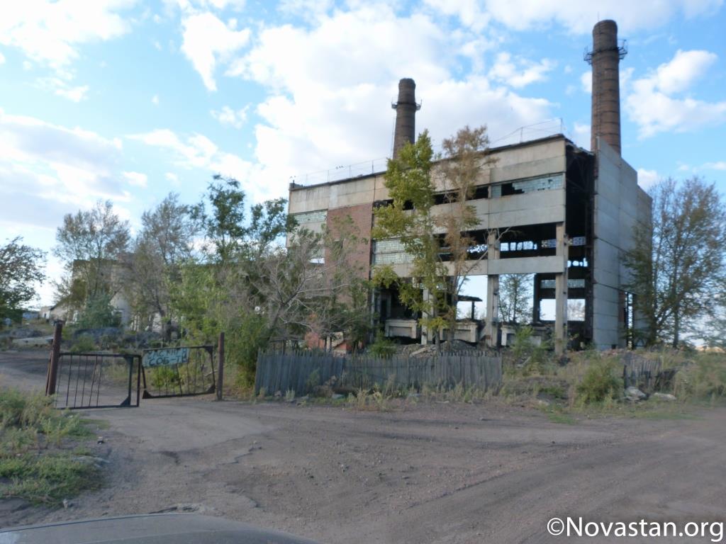 L’ancienne usine de chauffage du village de Zaoziorny au Nord du Kazakhstan. Crédit : Anatole Douaud