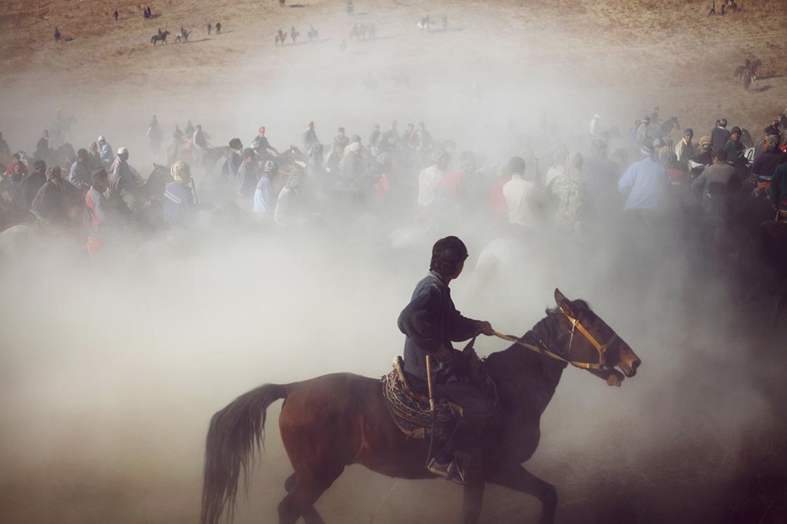 Match de Buzkashi au Tadjikistan. Crédit Kares Le Roy