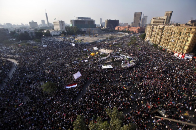 La marcha del millón del 22 de noviembre, en la plaza Tahrir, El Cairo. Crédito AP Photo / Khalil Hamra