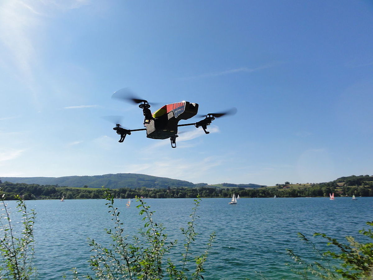 AR.Drone Parrot. Crédits : Nicolas Halftermeyer