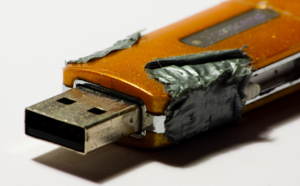 Une clé USB capable de détruire un ordinateur commercialisée