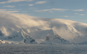 [Mag] Primeros pasos en la Antártida