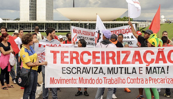 Le Brésil divisé par le projet de loi 4330