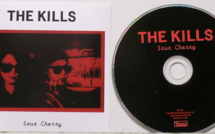 Un vinyle sous le sapin : quand la nostalgie rattrape le présent Un vinyle sous le sapin : quand la nostalgie rattrape le présent