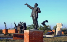 Memento Park, « seule la démocratie peut nous donner la possibilité de réfléchir librement sur la dictature »