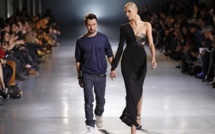 Paris Fashion Week : how Instagram fears the nipple Paris Fashion Week : how Instagram fears the nipple